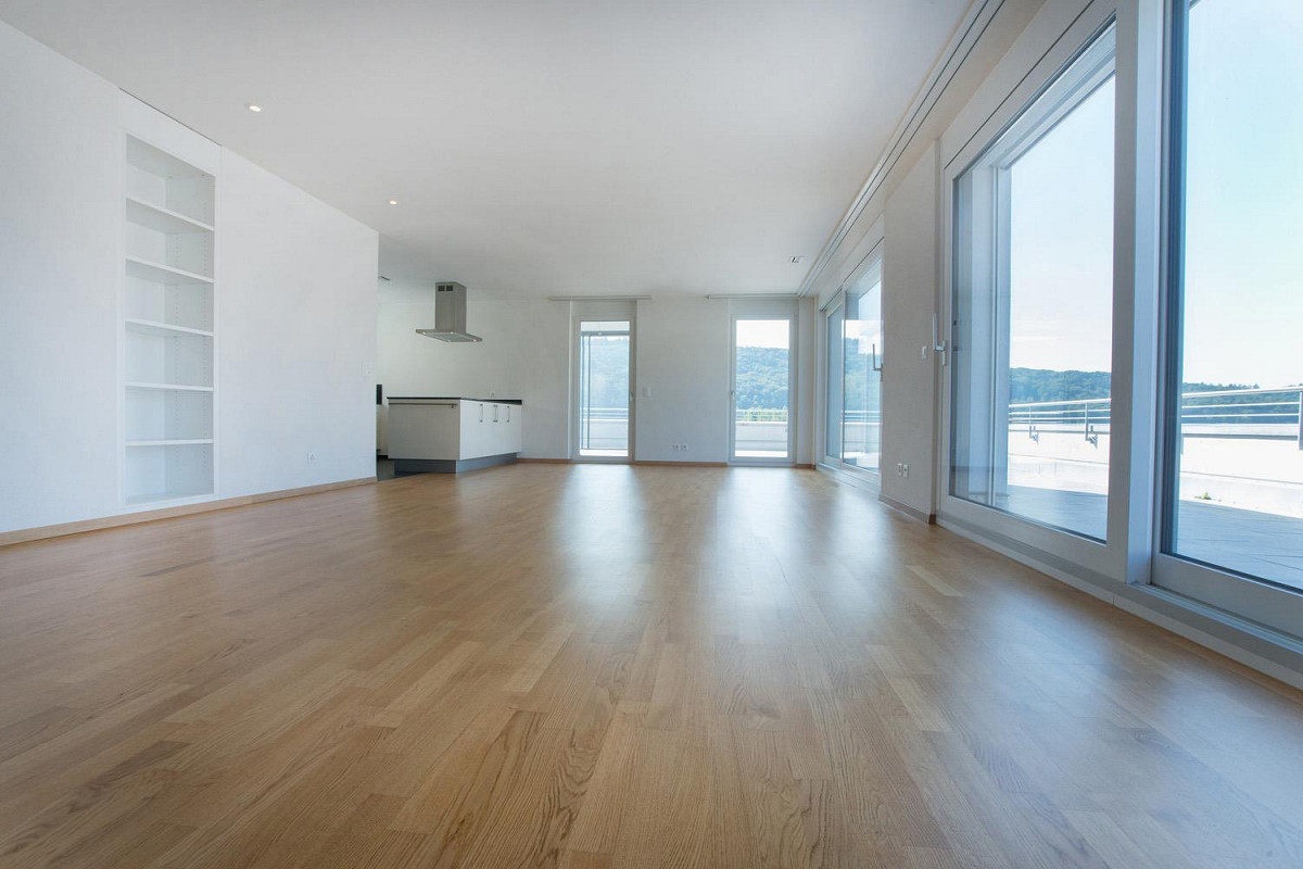 Luxuriöse Attikawohnung mit grosser Terrasse 8222 Beringen 8222 Beringen