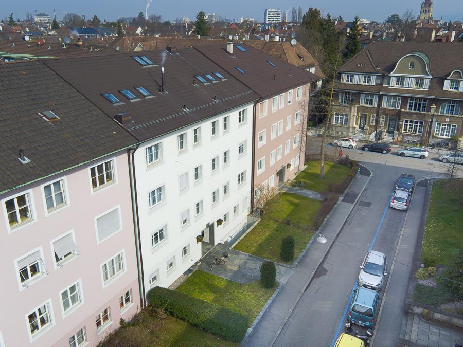 Bild ***2.5'ZWG**2.OG**80m2**ruhige Quartierstrasse***