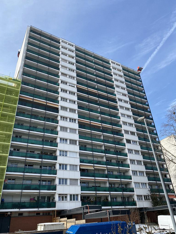 Bild Attraktive und moderne 3.5-Zimmerwohnung im 10. OG
