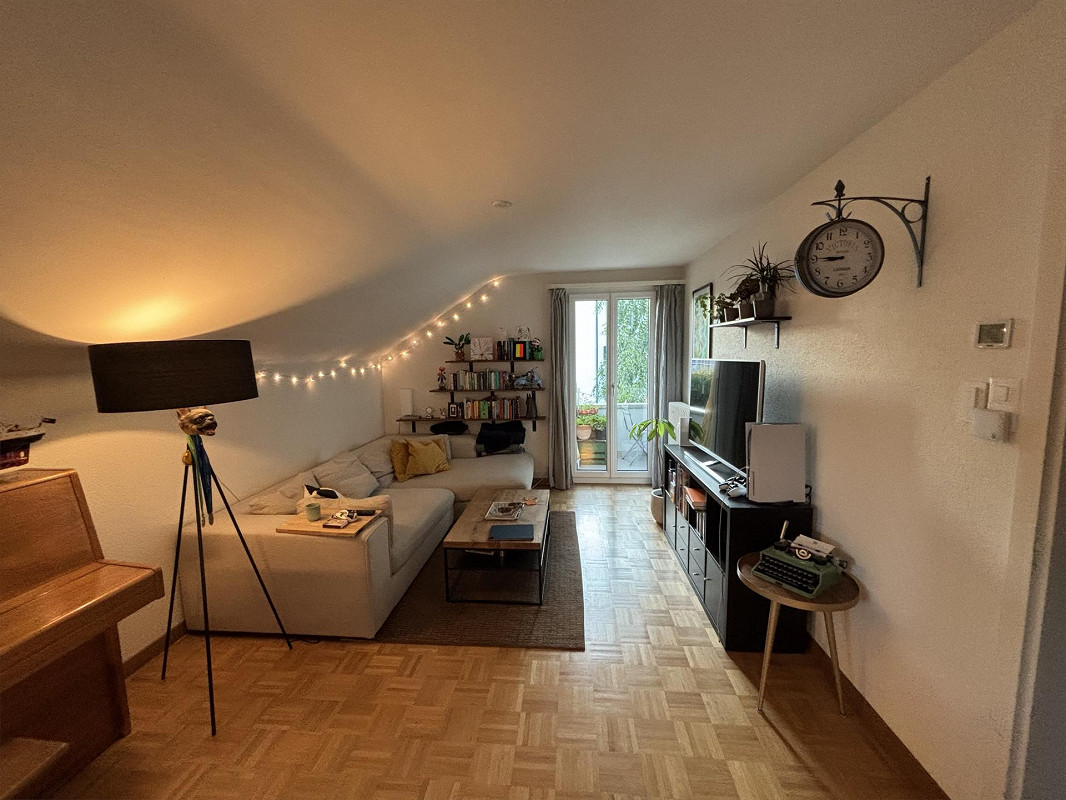 Bild Nachmieter*innen für charmante 3.5-Zimmer-Dachwohnung mit Balkon