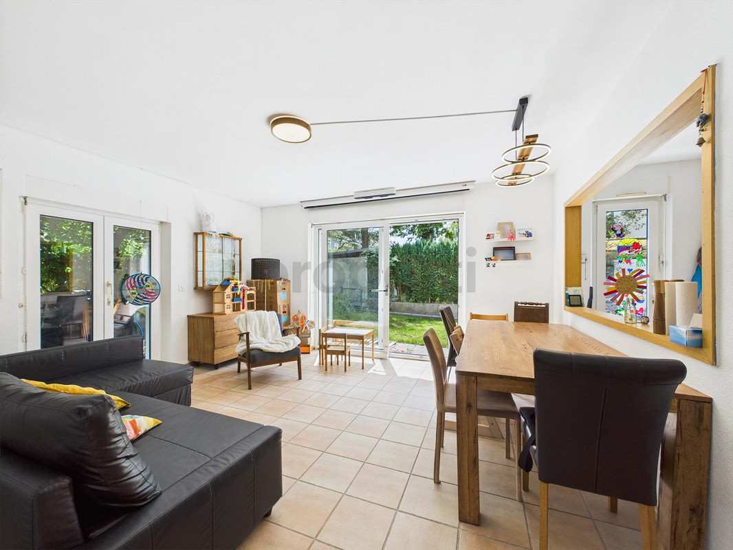 Bild Einzigartige Gelegenheit in Basel - Moderne 4.5-Zimmer-Wohnung