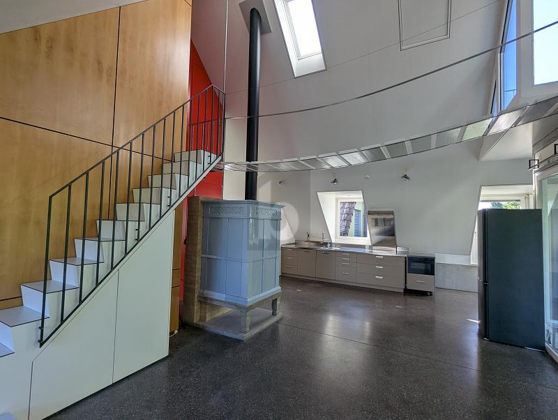 Bild MODERNE ARCHITEKTUR IM GRÜNEN