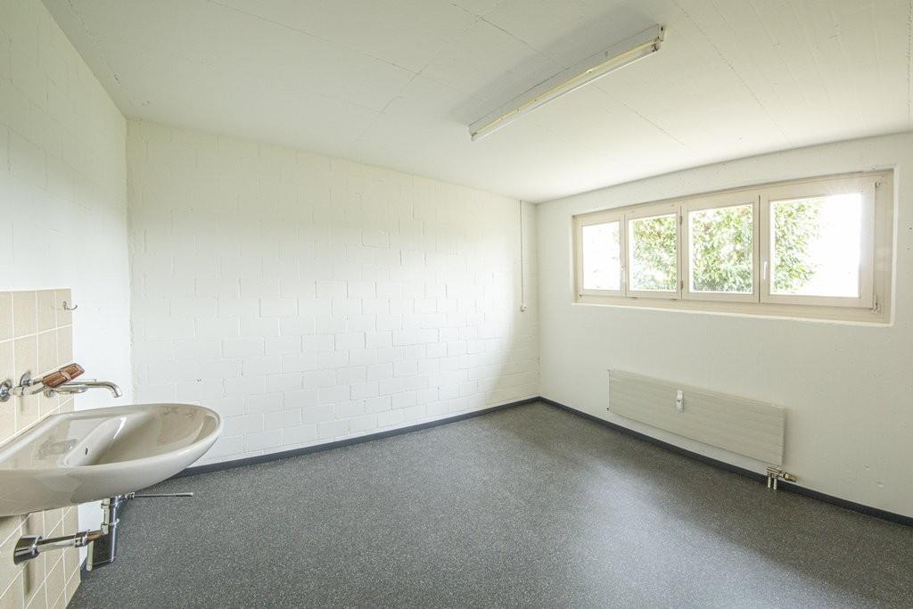  4104 Oberwil