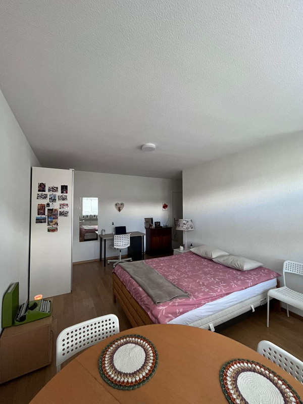 Bild Studio zur Untermiete Dezember 25/Januar26